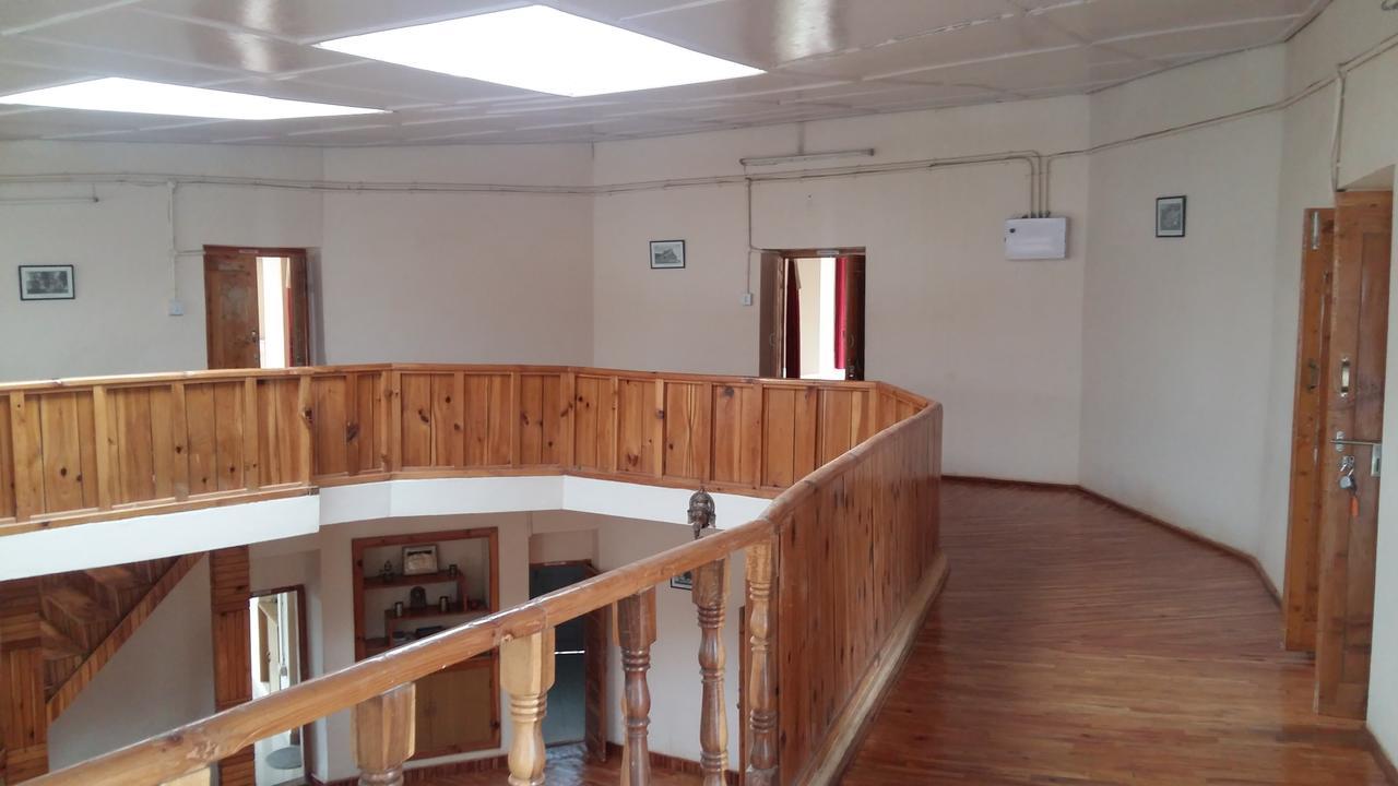 The Tara Villa Shamshi Exterior foto
