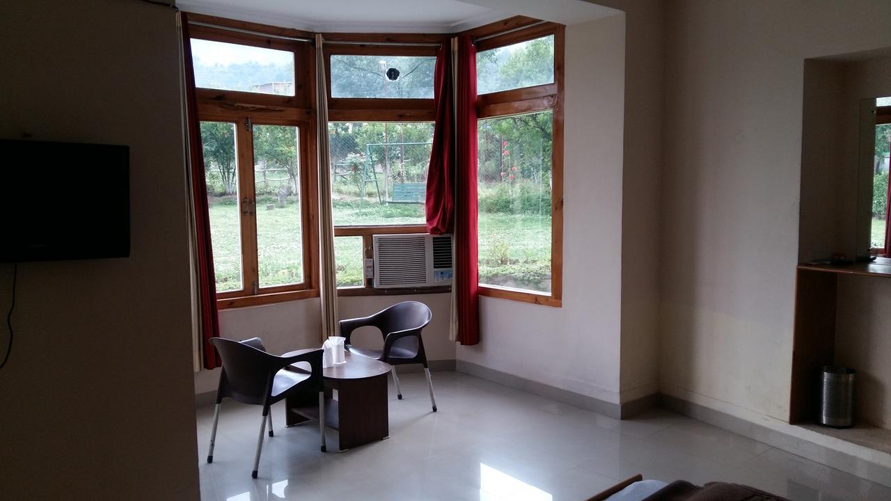 The Tara Villa Shamshi Exterior foto